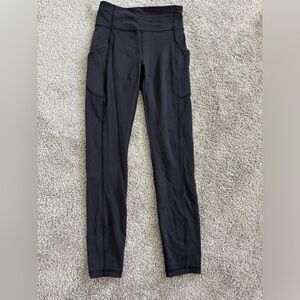 Lululemon high rise leggings with pockets 28”